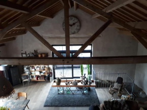 Le Hangar des Voyageurs